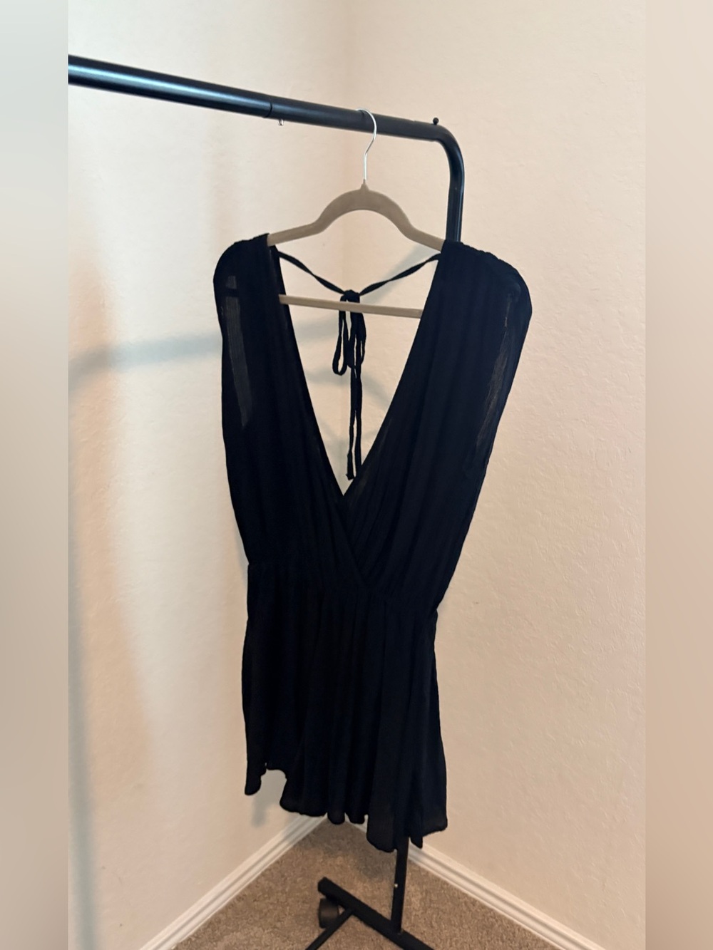 Zenana Outfitters Black V-Neck Romper with Tie Back